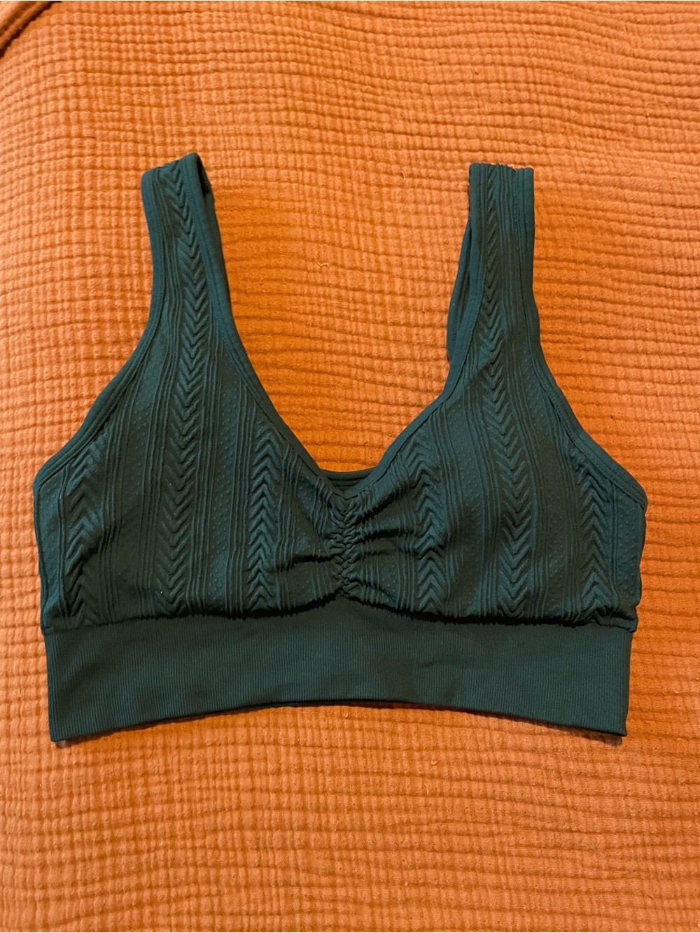 Seamless Ribbed Scoop Sports Bra - Dark Green